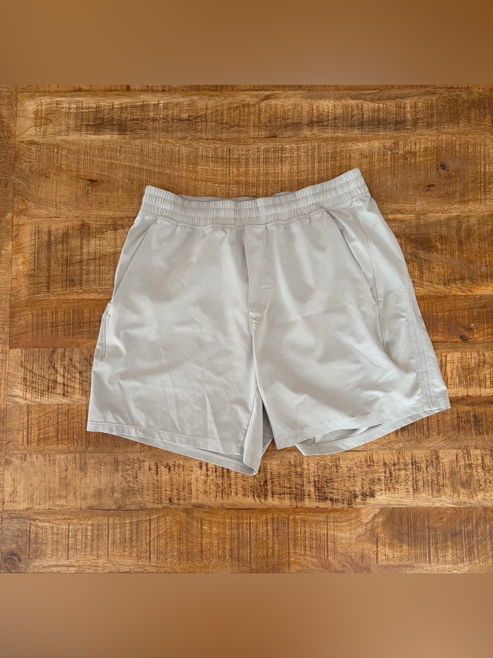 Lululemon Pace Breaker Shorts 7”